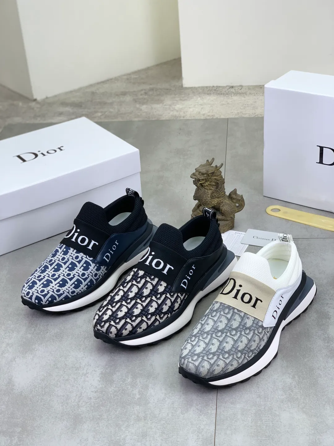 Men's Men's Shoes💰P440💰[New Style]🆘[Dior] 2025 Dior Original Lace-up Low-top Men's Shoes Classic casual shoes 🔥This model is the official classic model, with high quality and made by famous original designers. It is made of high-quality cowhide with original materials➕Comfortable and breathable mesh lining➕Pigskin insole. The perfect last shape and generous and fashionable design have attracted many consumers. Suitable for drivers to drive🚗. What you want is the highest quality in the market. Color: 3️⃣Color code number: 38--44 (45 customized)